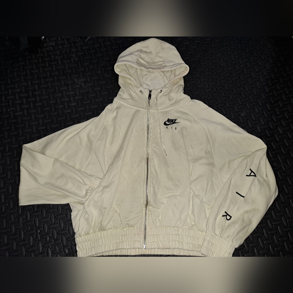 *read* Nike Air Cropped Jacket / Sweater